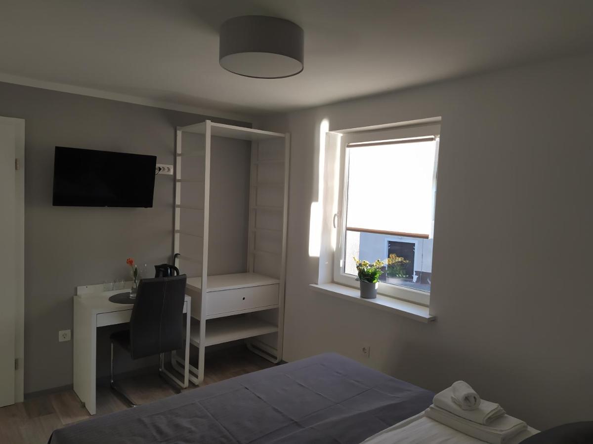 Apartment Trubarjeva33, Near Ljubljana, Free Parking Velike Lasce エクステリア 写真