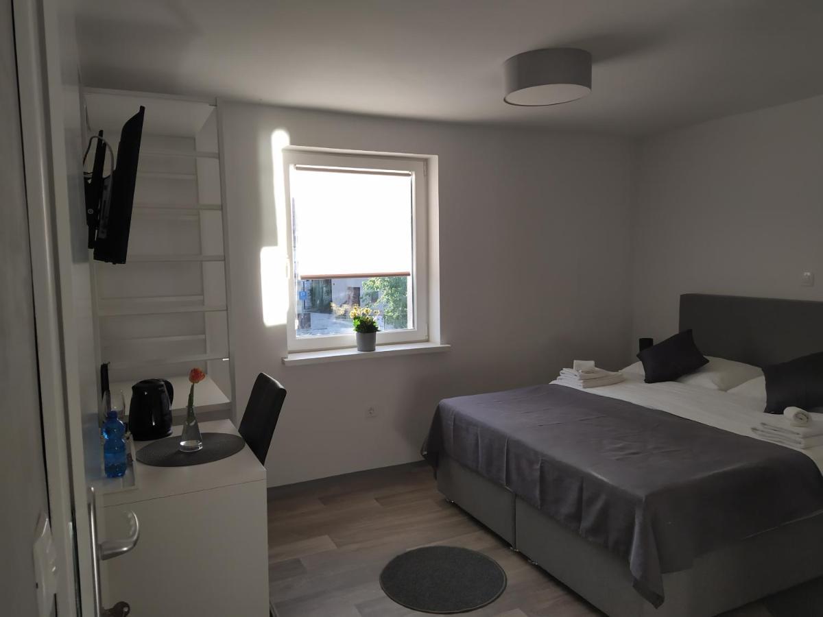 Apartment Trubarjeva33, Near Ljubljana, Free Parking Velike Lasce エクステリア 写真