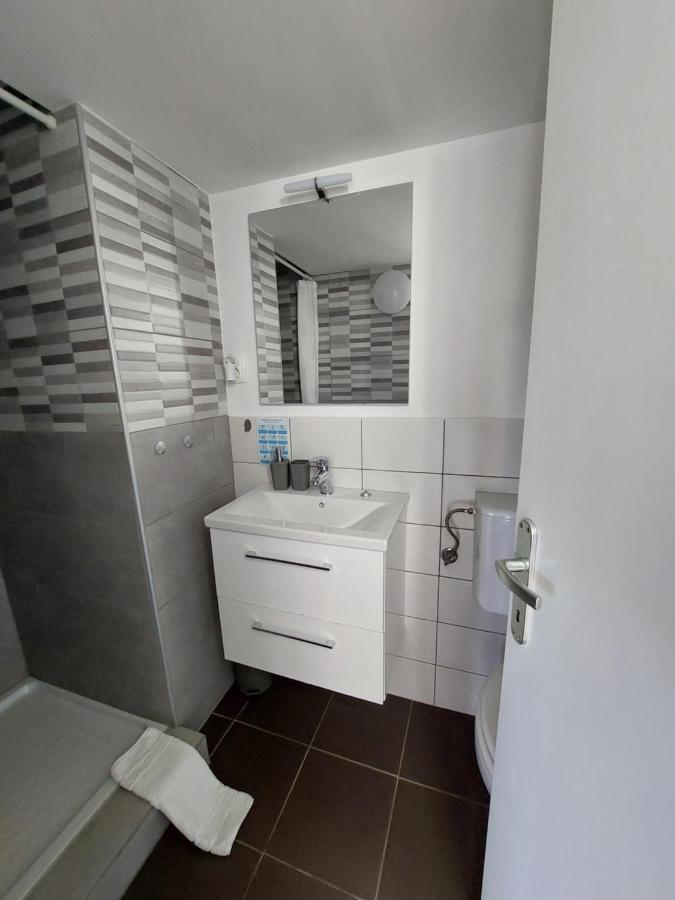 Apartment Trubarjeva33, Near Ljubljana, Free Parking Velike Lasce エクステリア 写真